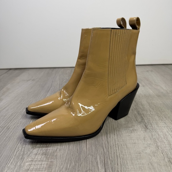 Aeyde Shoes - Aeyde Kate Beige Patent Leather Chelsea Boots Size 42